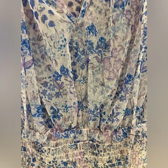 **NWT** Free People Sheer flower blouse - Picture 5 of 5